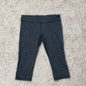 Under Armor XL Capri leggings